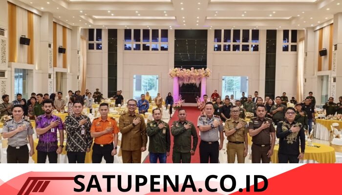 Wamendagri Membuka Acara Rapat Pimpinan Nasional Asosiasi Keluarga Pers Indonesia ( AKPERSI).