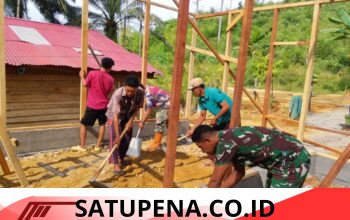 Progres RTLH TMMD 128 Kian Melesat, Satgas dan Warga Pasang Kuda-Kuda Atap