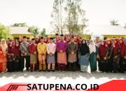 Tampil Memukau Dengan Busana Melayu Tamiang, Kapolres Dampingi Bupati Peringati Hardiknas 2026