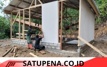 Semangat Satu Komando, Pembangunan RTLH di Sekerak Masuki Tahap Pemasangan Dinding