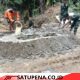Satgas TMMD Ke-128 Kebut Pengecoran Kupingan Gorong-Gorong di Desa Suka Makmur