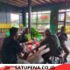 Babinsa Koramil 07/Atu Lintang Pererat Silaturahmi dengan Warga Lewat Komsos