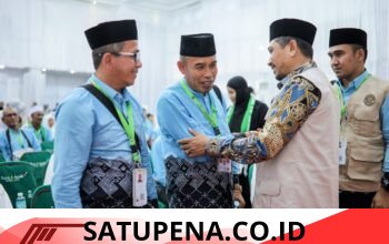 Bupati Pidie Jaya Lepas 389 Jamaah Calon Haji Kloter 13 Embarkasi Banda Aceh