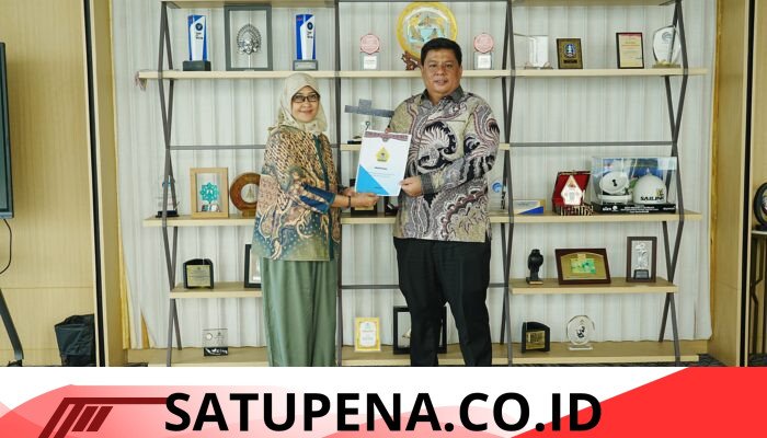 BUPATI SAMOSIR KUNJUNGI BAKTI KOMDIGI, USULKAN PENANGANAN BLANKSPOT.