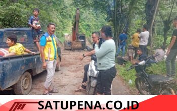 7 Bulan Terputus, Akses Vital Enang-Enang Dibuka Swadaya oleh Warga, Pemerintah Dinilai Lamban