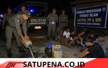 Razia Syariat di Gunung Meriah Aceh Singkil, Satpol PP-WH Tertibkan Sejumlah Pemuda Pesta Tuak