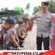 Kapolres Pidie Jaya Pimpin Upacara 50 Personel Naik Pangkat