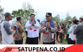 TP – PKK Provinsi Sumatera Utara Monitoring Lomba UP2K di Kecamatan Harian, Wabup Samosir Tekankah Kolaborasi dan Kreativitas dalam Pengembangan Produk Unggulan UP2K PKK Kab Samosir