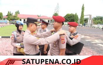 40 Personel Polres Aceh Singkil Naik Pangkat, Kapolres Harapkan Semua Personel Dapat Tingkatkan Profesionalisme