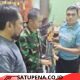 Warga Serahkan Senjata Api Rakitan di Koramil 09/Ulee Kareng