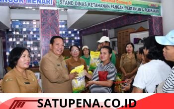 Pemkab Samosir Gelar Gerakan Pangan Murah, Diserbu Warga.