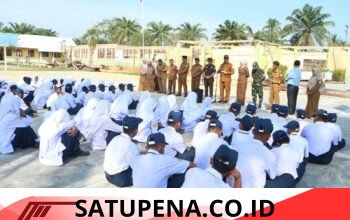 Kunjungi SMPN 1 Kejuruan Muda, Bupati Aceh Tamiang Sampaikan Empat Pesan Penting Bagi Siswa Baru
