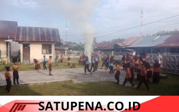 Peduli Lingkungan, Siswa SDN Ujung Singkil Lakukan Jumat Bersih di Sekolah