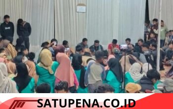 Mahasiswa PPKPM IAIN Takengon Kelompok 2 Saksikan Kemeriahan Didong Jalu di Desa Pantan Nangka