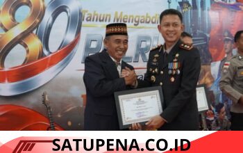 Kadis DTPHP Aceh Singkil Terima Penghargaan Kapolres pada Peringatan Hari Bhayangkara ke-80
