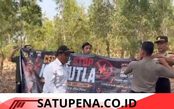 Cegah Karhutla Meluas, Polres Ponorogo Bersama TNI-Perhutani Sisir Kawasan Hutan Rawan Kebakaran