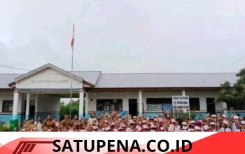 Kunjungi Program TAPAMAJUMA, Wakil Bupati Tapanuli Utara Beri Semangat Kepada Siswa dan Siswi SD Negeri 177047 